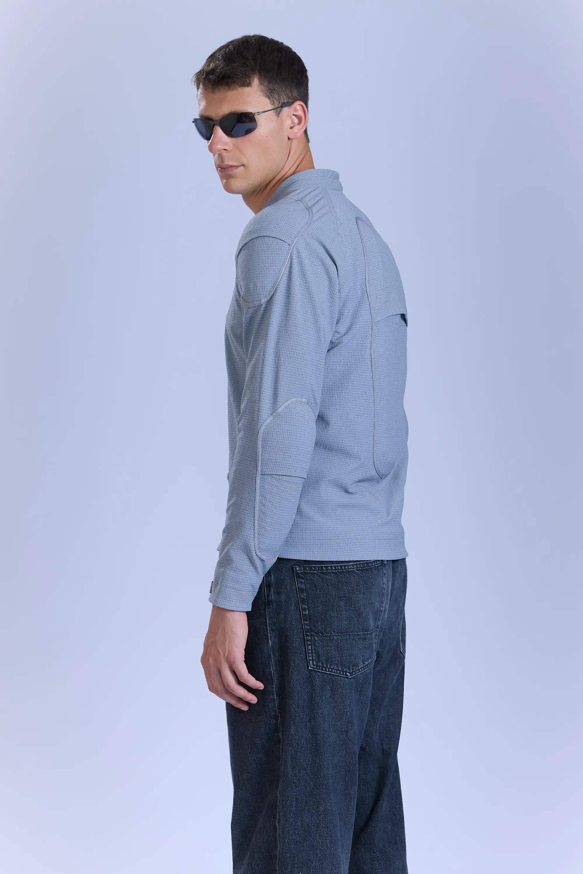 Upper body side view