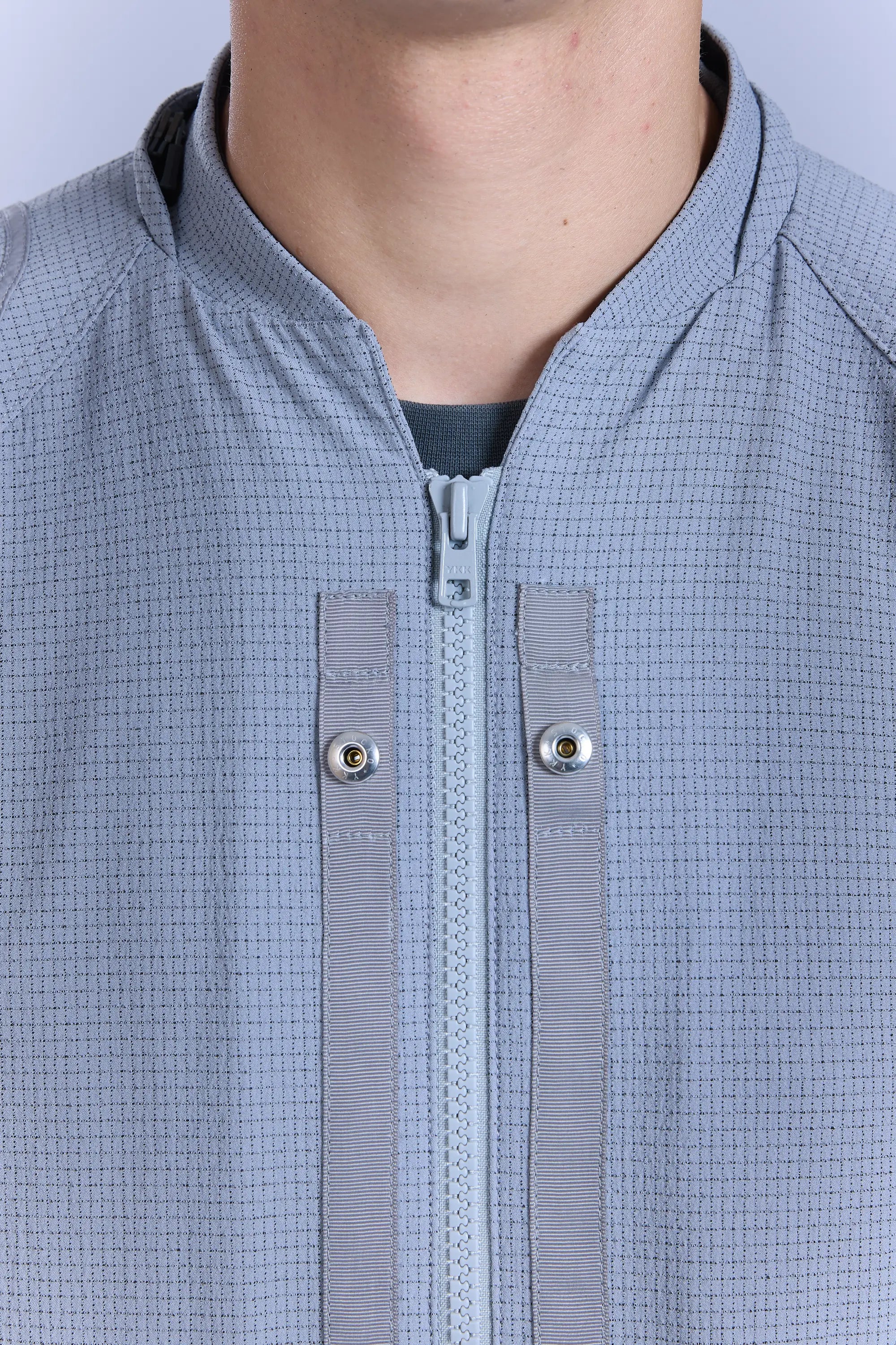 Detail view YKK Vislon size 8 CF zipper