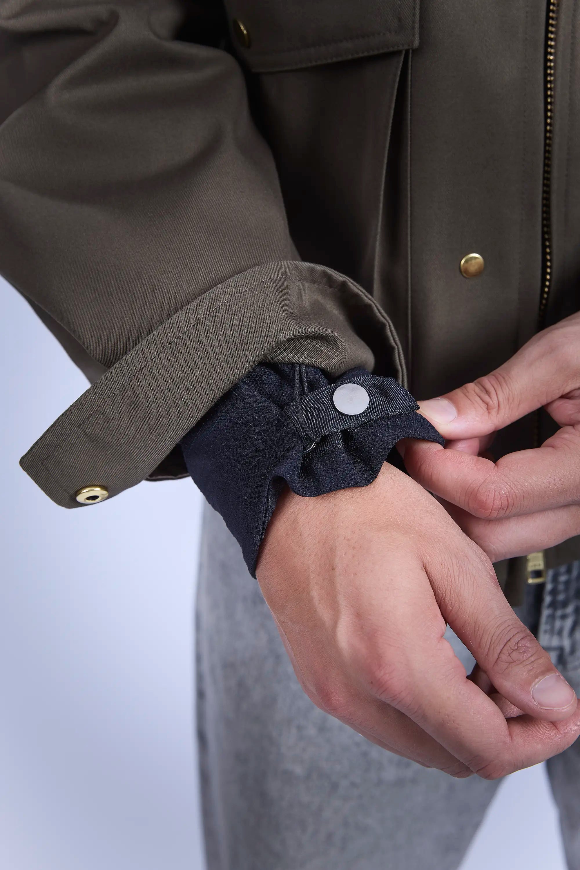 [ENROUTE:connect]™ sleeve connected with J-PL-1