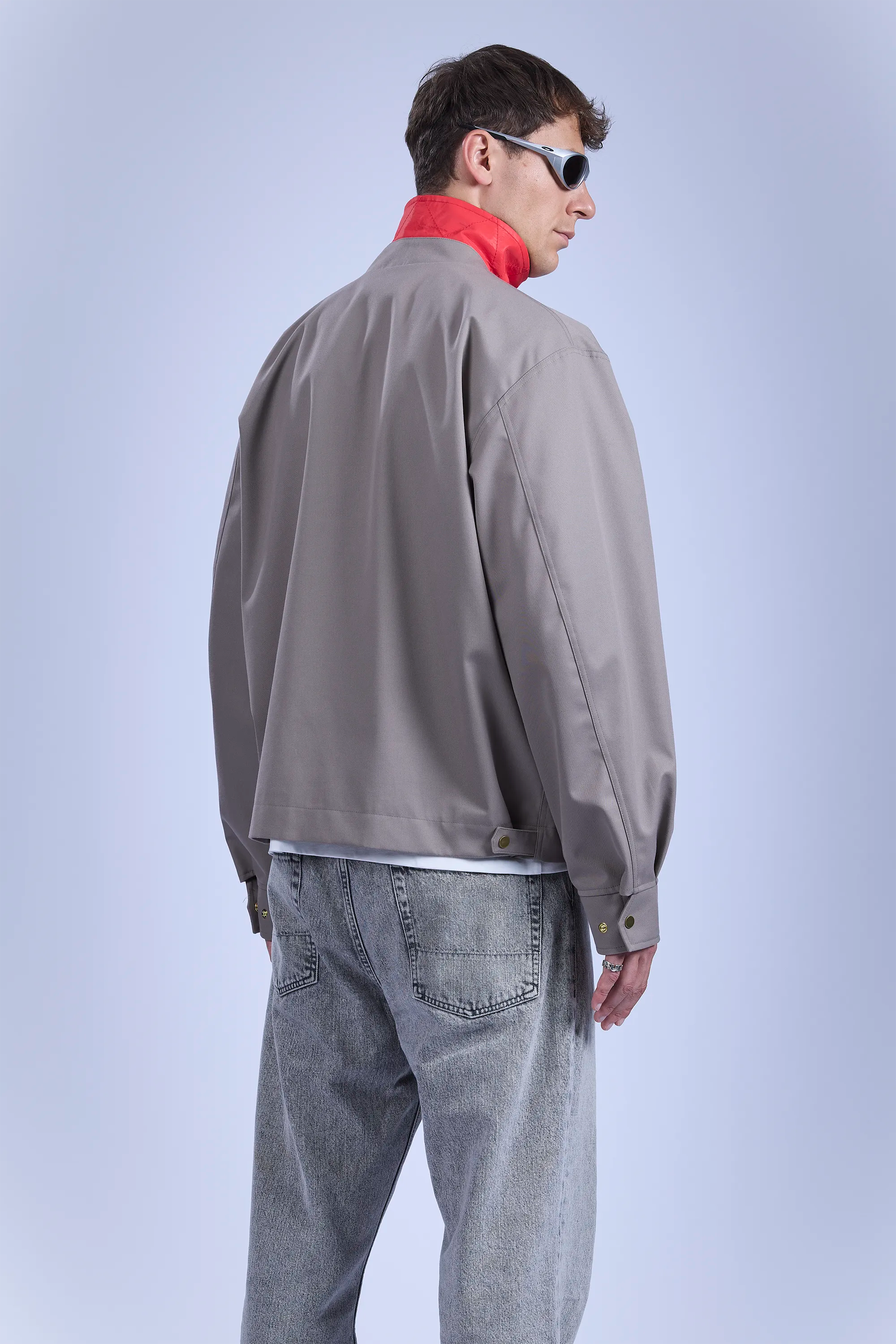 [reflectFLARE]™ collar for increased low-light visiblity // reflecting-1