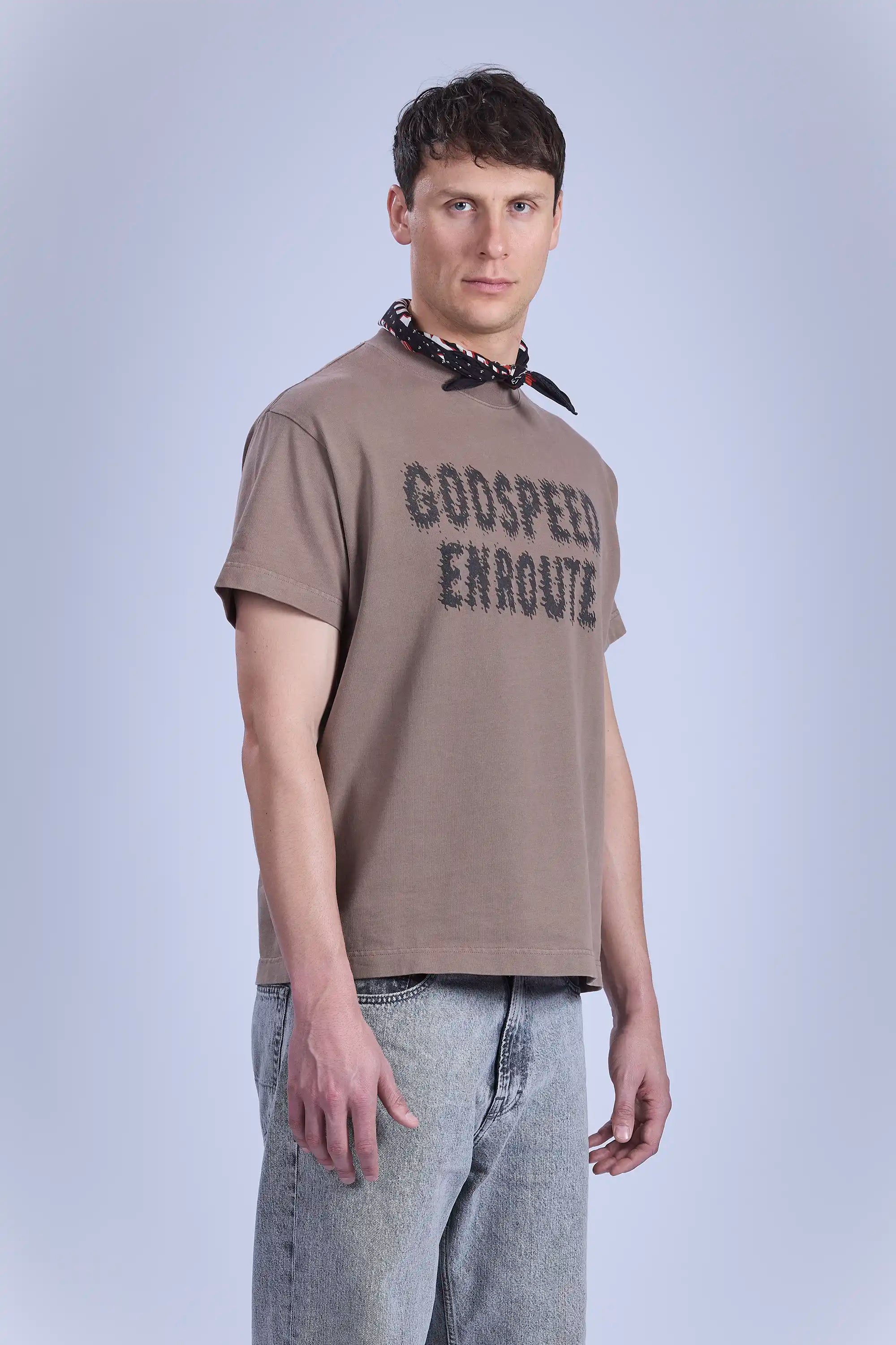 Upper body front view